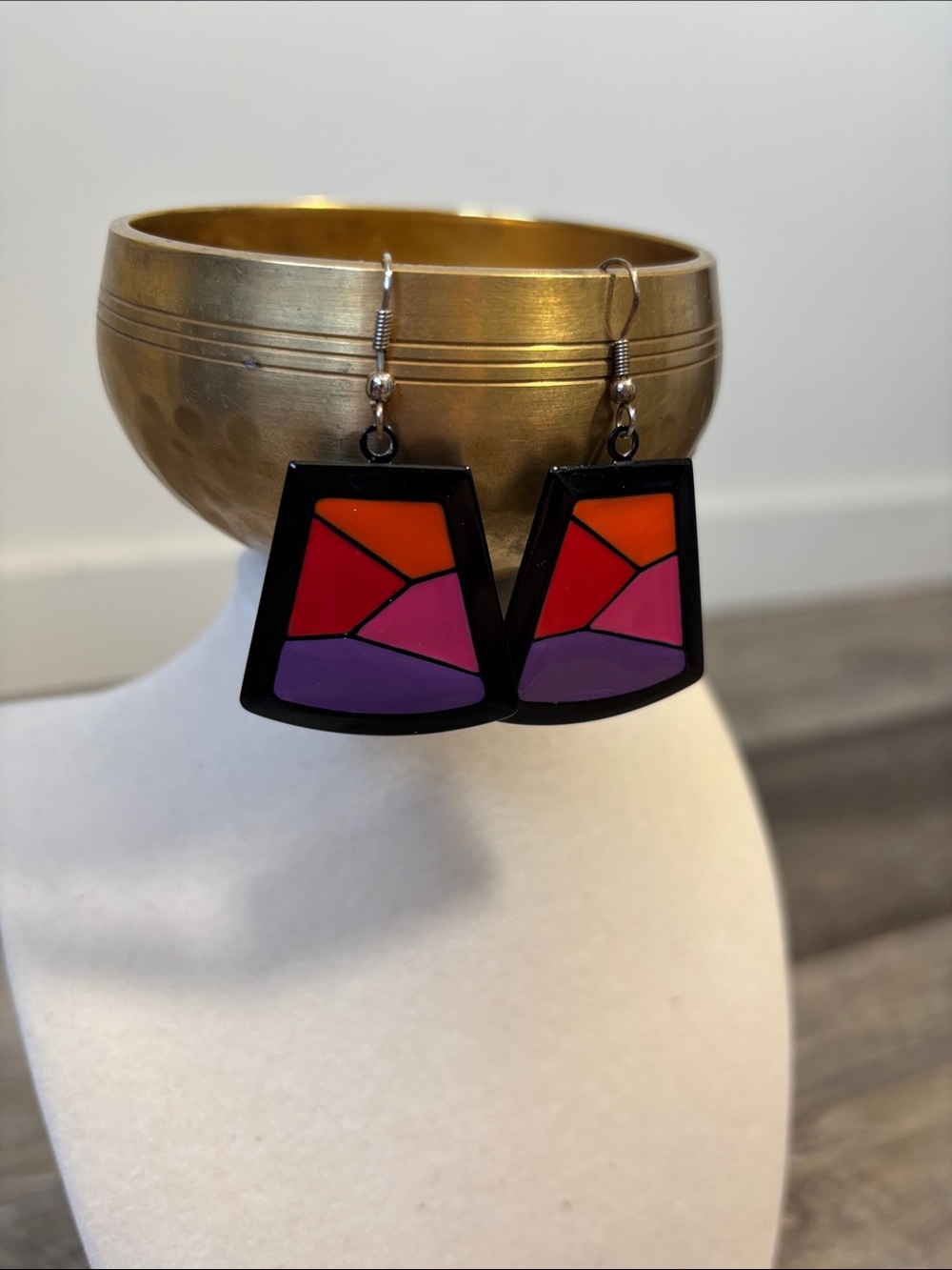 3/$10💕 VTG Geometric Stained Glass-Inspired Dangle Earrings